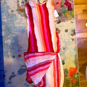 Beautiful summer Billabong scoop back dress!